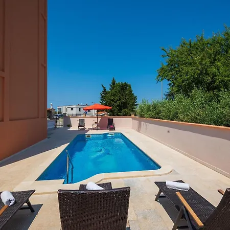 Stunning In With Wifi شقة *